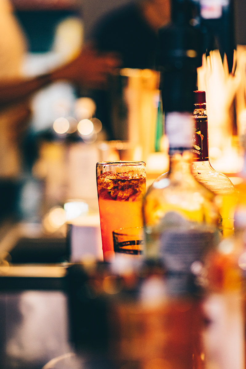 Un cocktail sur le bar