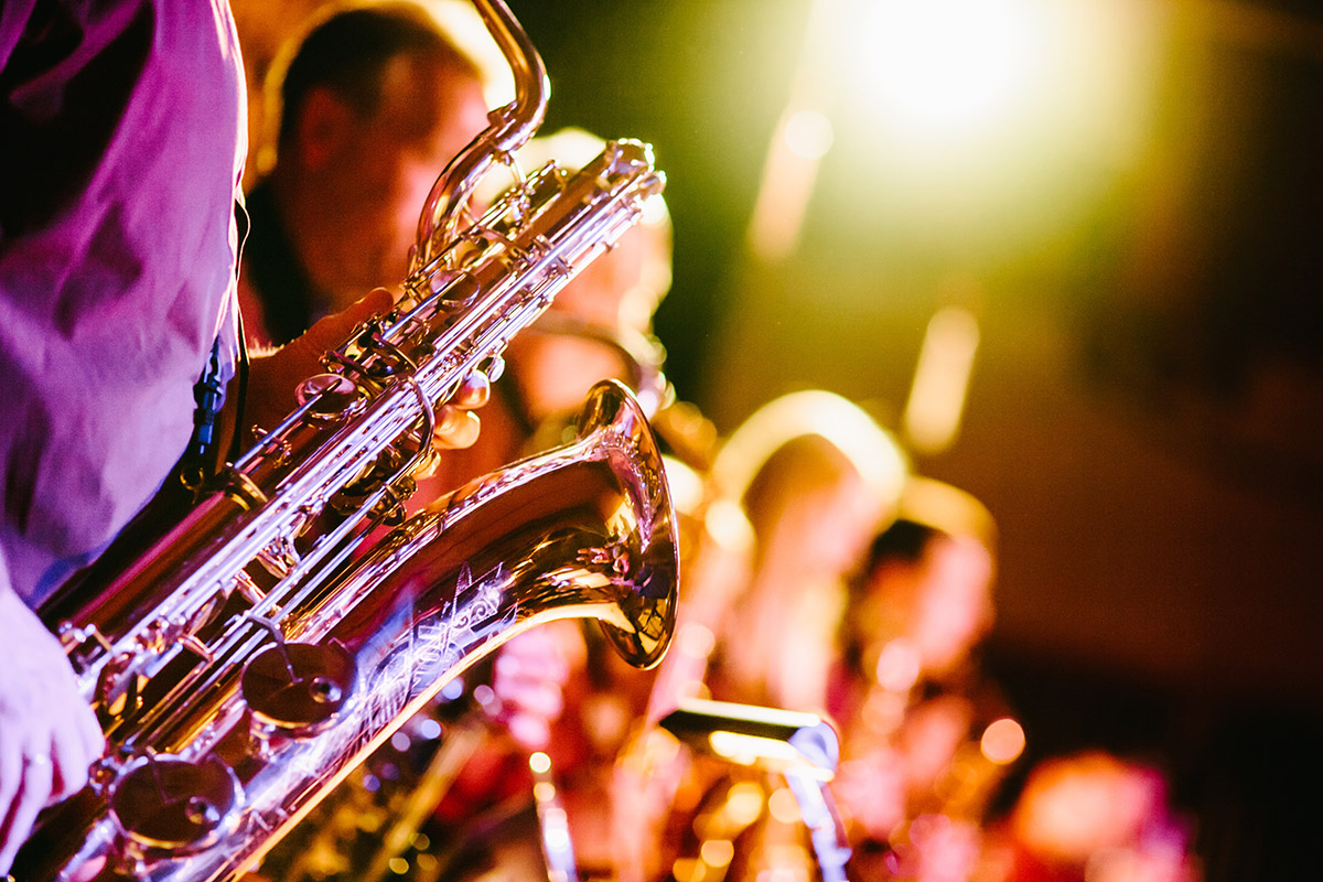 Vue sur un saxophone du Quatuor de Jazz