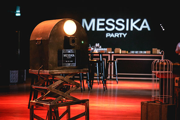 le photobooth vintage personnalisée pour une soirée de marque